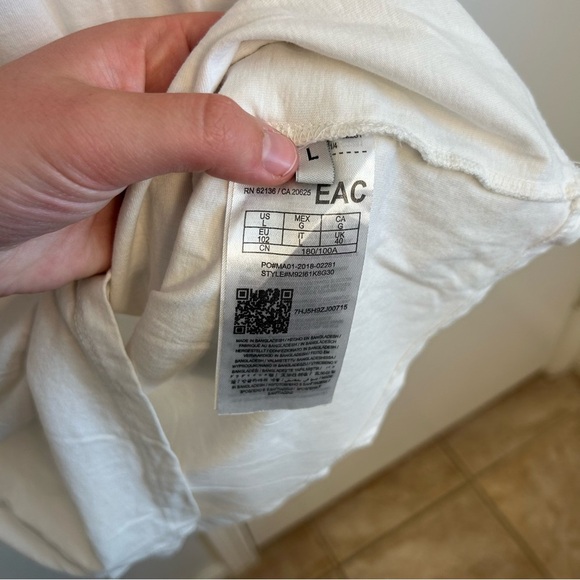 GUESS EST. 1981 Stripe T Shirt Red White Blue Men’s Size Large Logo Tee - Picture 5 of 7